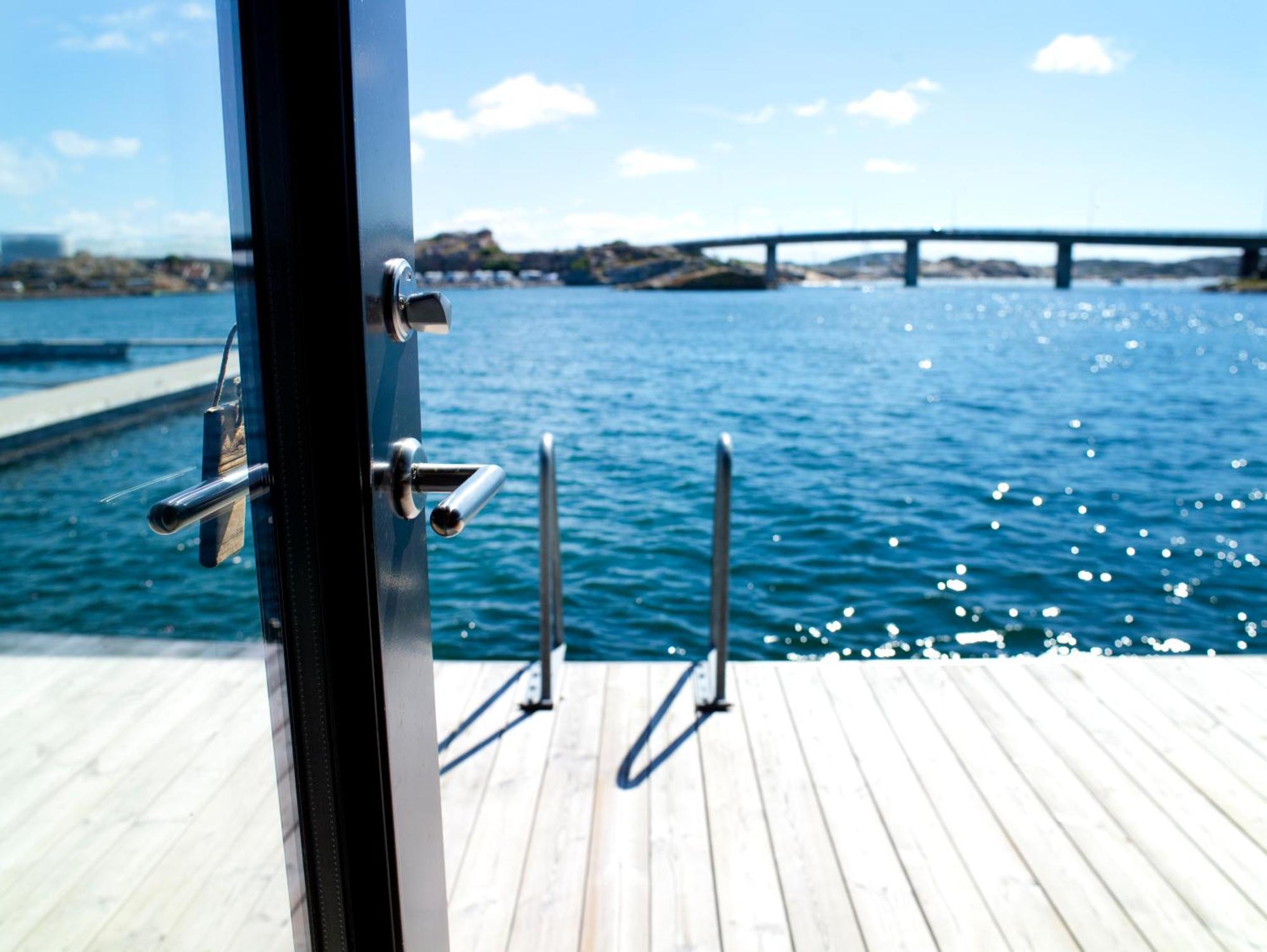 Salt & Sill Hotel Klaedesholmen Exterior photo